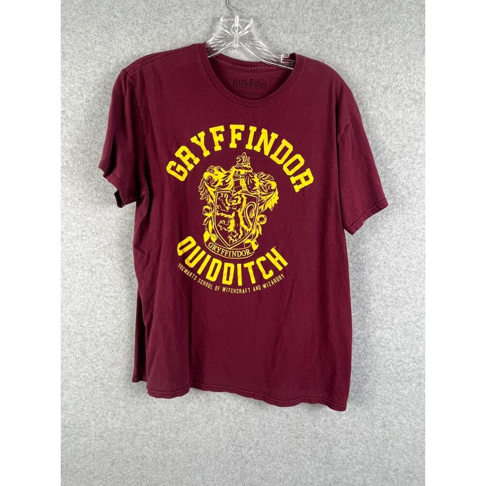 Gryffindor Quidditch T Shirt Men's Size L‎ Red Harry Potter House Tee